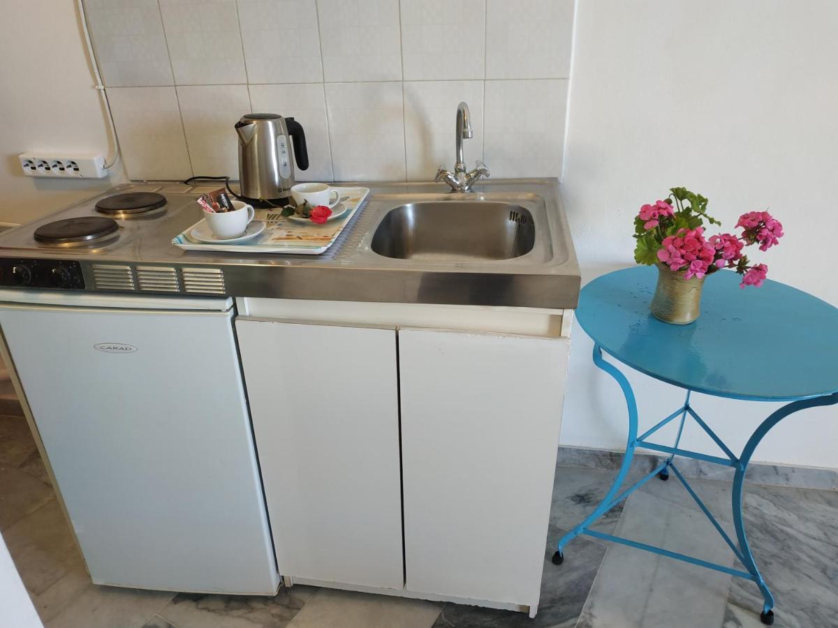 Παραθαλασσιο Στουντιο Μιχαλιας Sea View Studio Michalias Νουμερο 8 Agia Marina  Bagian luar foto